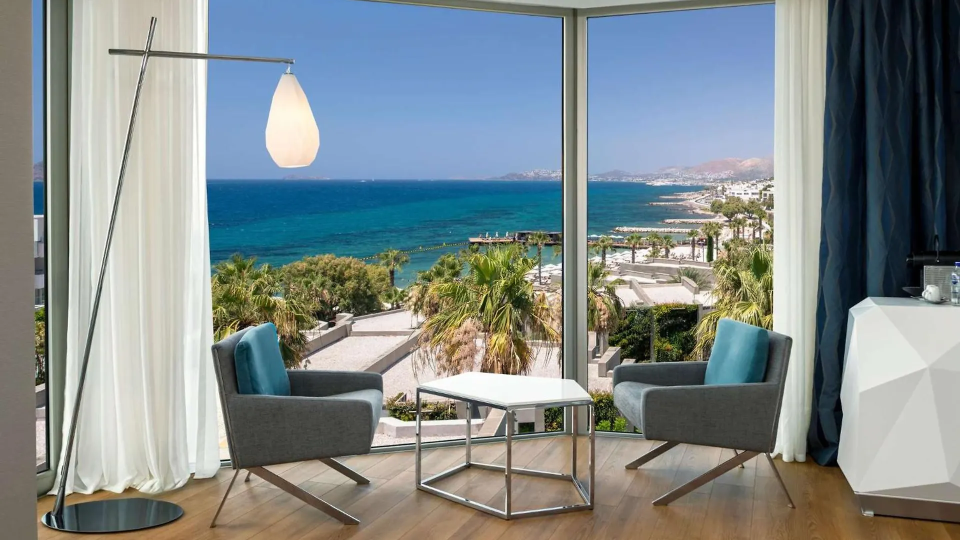 Swissotel Resort Bodrum Beach Тургутрейс 5*,