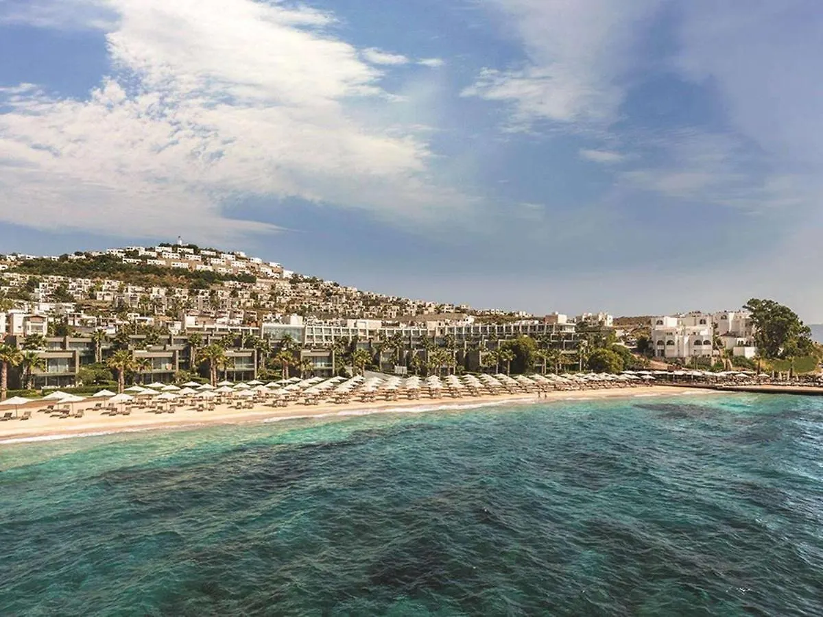 Swissôtel Resort Bodrum Beach Turgutreis 5*,