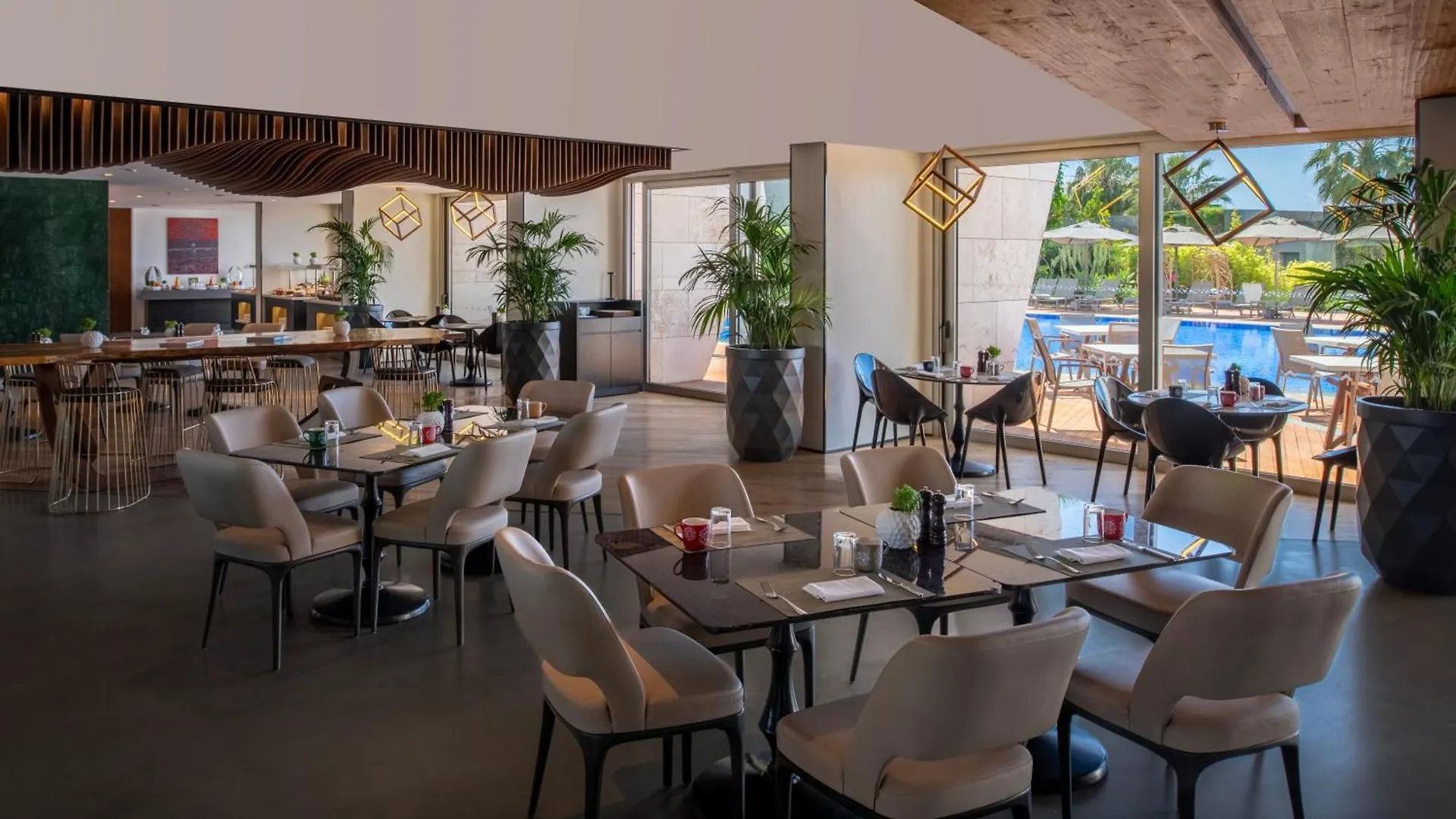 Swissôtel Resort Bodrum Beach Turgutreis 5*,